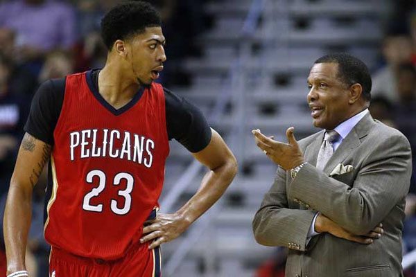 明对比的是 明对比的是