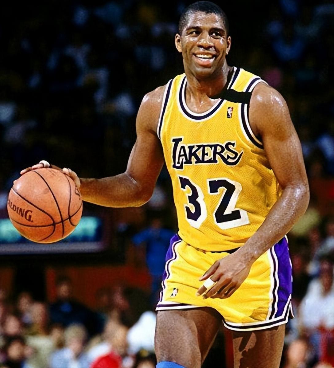 少都是雷霆 少都是雷霆