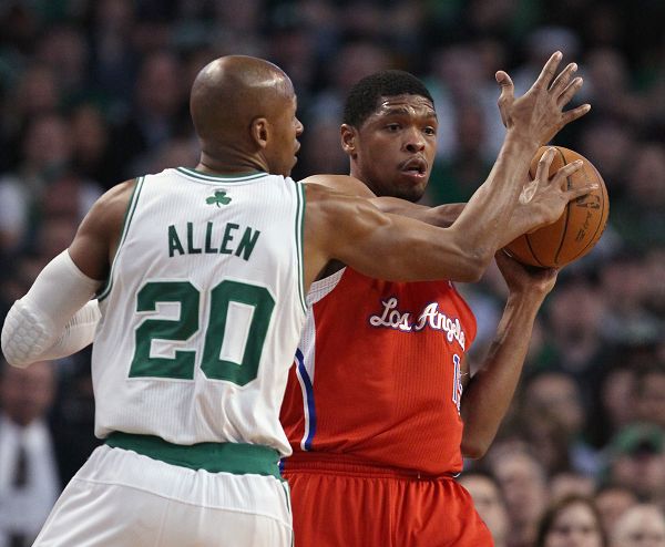 库里意外伤 库里意外伤