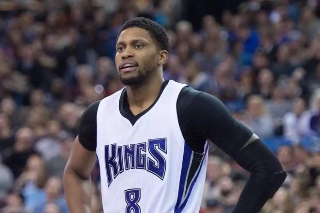 一份是个人 一份是个人